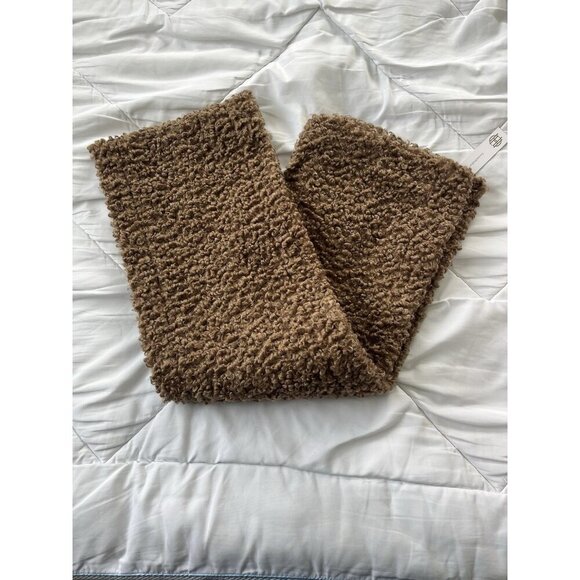 House‎ Of Harlow Faux Leather And Sherpa Scarf - Picture 1 of 4